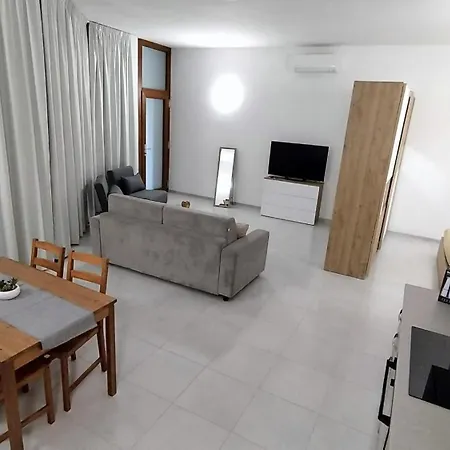 Cappuccini Friends * Peschiera del Garda