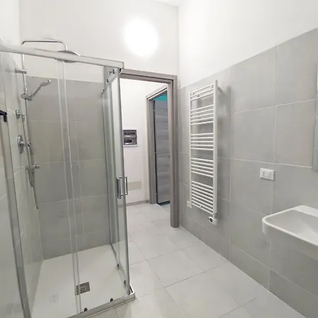 Cappuccini Friends 公寓 佩斯基耶拉德加达